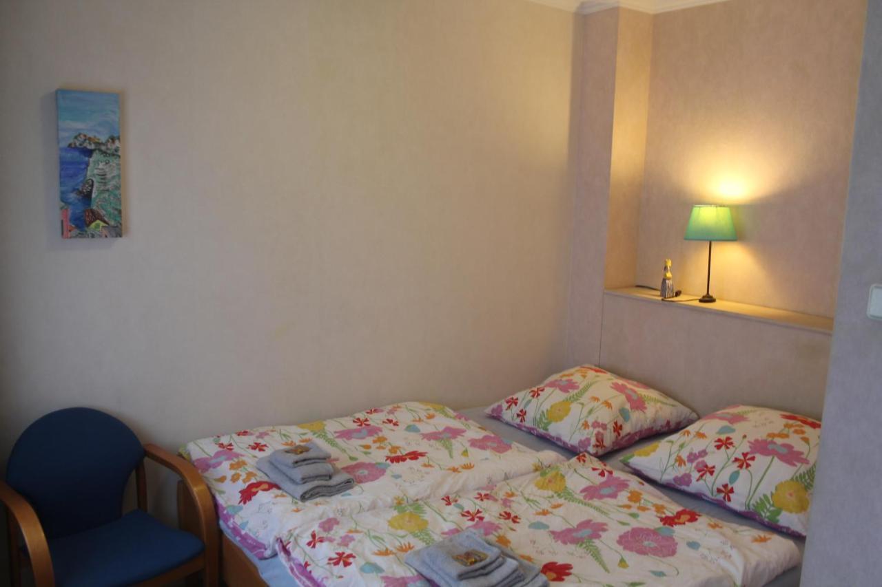 Ferienwohnung Am Sonnenhuegel Mit Terrasse Osnabrück Exteriör bild